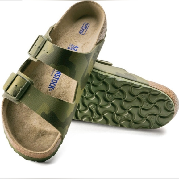 Birkenstock Other - NWT Men's Birkenstock Arizona Soft Footbed Camo Green Sandals Size 41